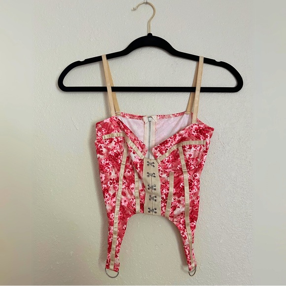 BRAND NEW Pink Floral Crop Top Cami - Picture 1 of 3